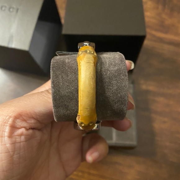 Gucci Watch - Picture 7 of 10